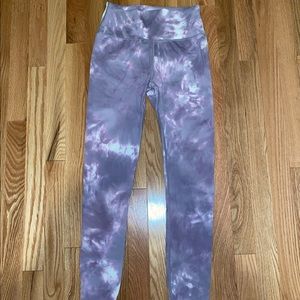 Love fitness apparel Makai Leggings, size small, Dusty Plumeria